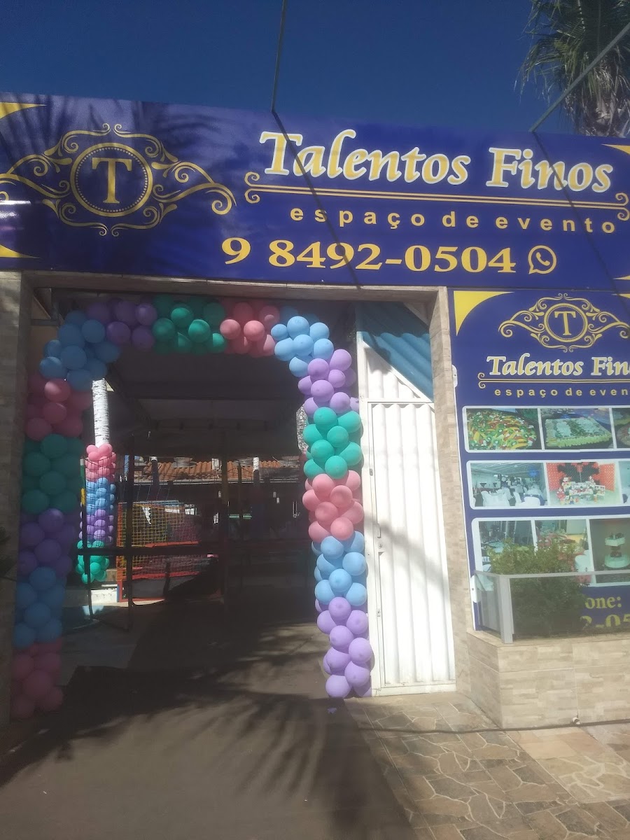 Diná Comida Caseira